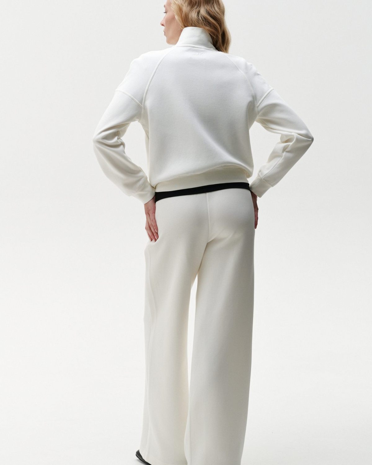 Брюки широкие со стрелками Pure Nikasport, W4PR84-ECR, цвет экрю