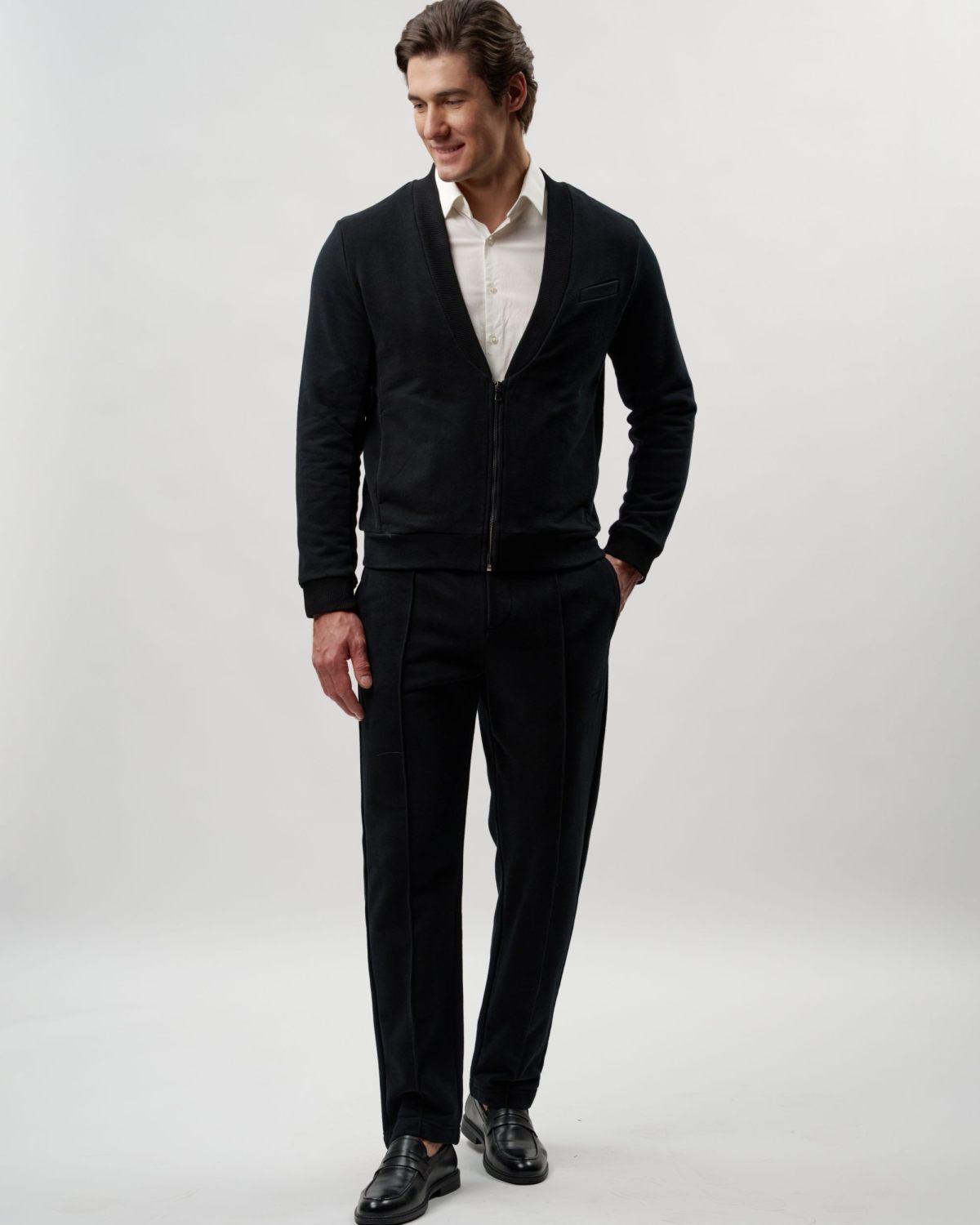 Брюки прямые со стрелками Villains Academy Nikasport, M3VA811-BLK, цвет черный