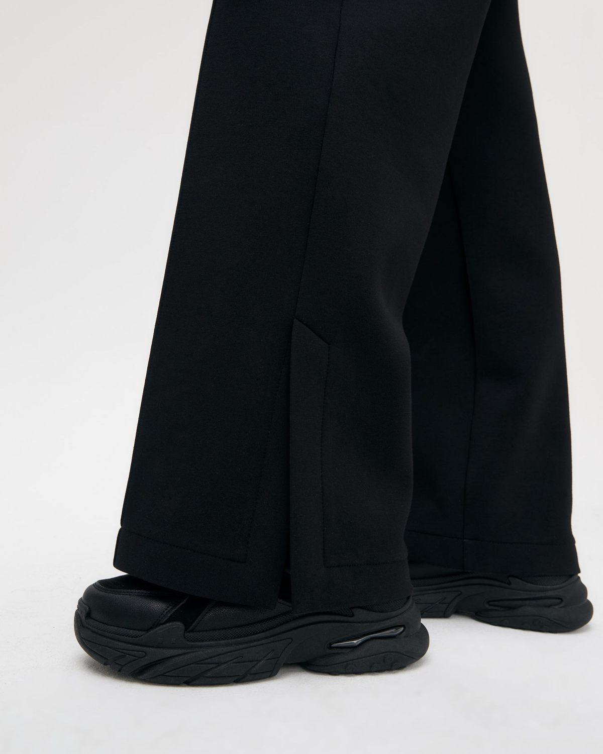 Брюки широкие со стрелками Pure Nikasport, W5CLP84-BLK, цвет черный