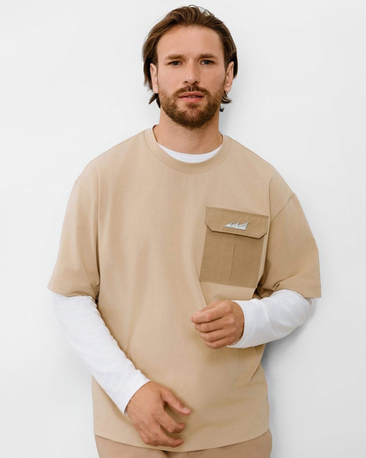 Футболка Oversize c накладным карманом Beige & Grey Nikasport, BG13-M11-BGE, цвет бежевый