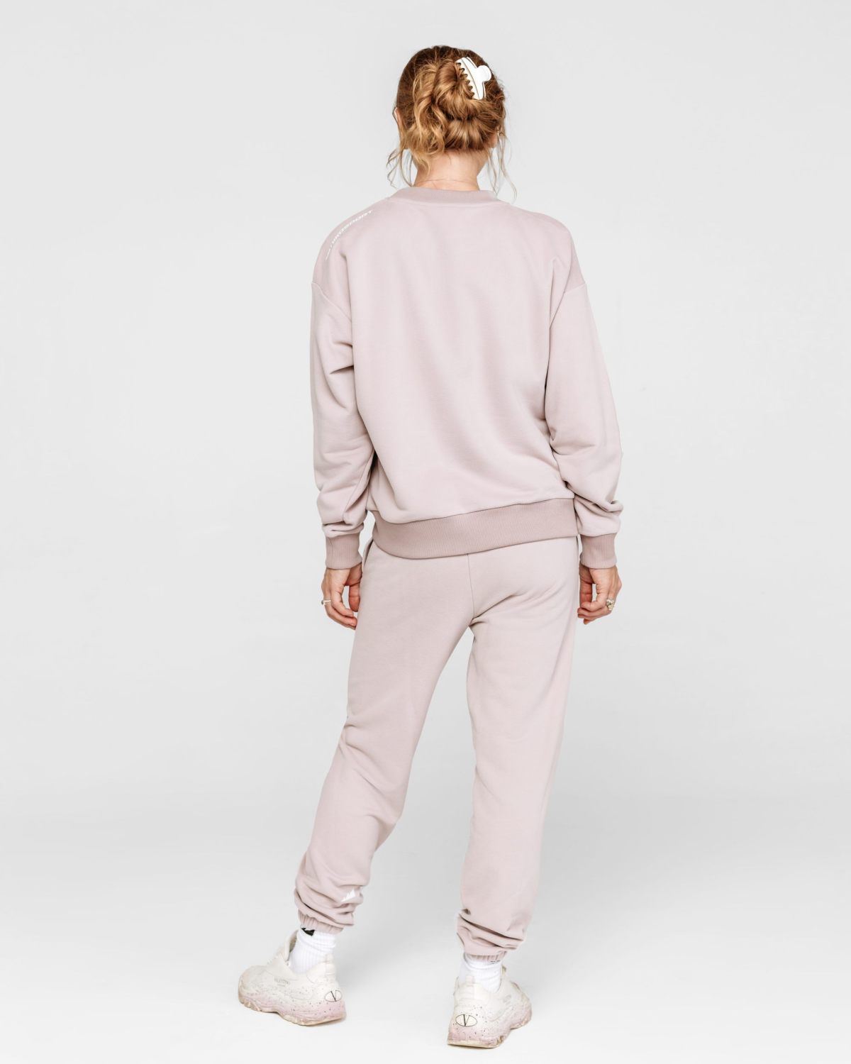 Брюки джоггеры Хоккейные мамы Nikasport, HM54-W99-FOG, цвет туман